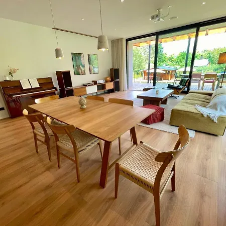 Villa Architektenhaus Mit Naturpool Zeuthen